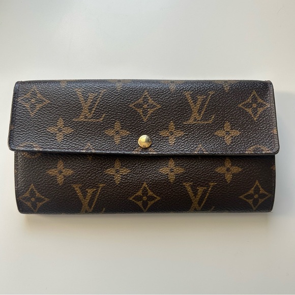 Louis Vuitton Handbags - Louis Vuitton Sarah Wallet